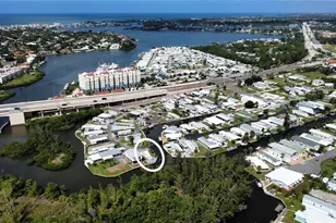 149 Bayou Dr, Venice, FL 34285 - Photo 1
