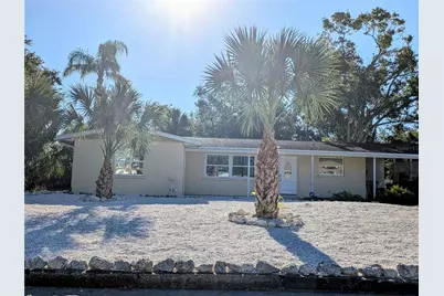 362 McArthur Avenue, Sarasota, FL 34243 - Photo 1
