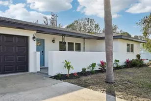 2746 Tangelo Dr, Sarasota, FL 34239 - Photo 1