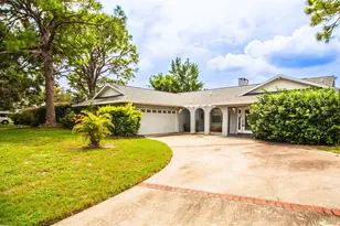 2220 40th St W, Bradenton, FL 34205 - Photo 1