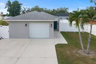 163 Pennsylvania Ave, Osprey, FL 34229 - Photo 1