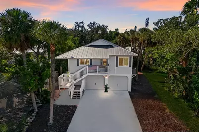 221 Island Circle, Sarasota, FL 34242 - Photo 1