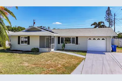 3303 Cambridge Drive W, Bradenton, FL 34205 - Photo 1