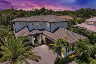 1614 Bay Rd, Sarasota, FL 34239 - Photo 1