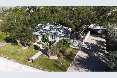 531 Edlee Lane, Longboat Key, FL 34228 - Photo 1