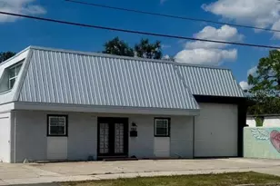 1143 Central Ave, Sarasota, FL 34236 - Photo 1