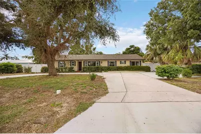 816 59th Street NW, Bradenton, FL 34209 - Photo 1