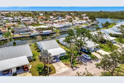 4821 Mount Vernon Drive #4821, Bradenton, FL 34210 - Photo 1