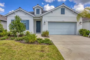 10186 Crystal Isles Cir, Sarasota, FL 34241 - Photo 1