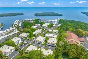 542 Sutton Pl, Longboat Key, FL 34228 - Photo 1