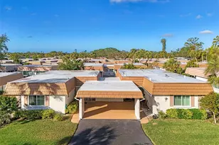 2505 Riverbluff Pkwy, Sarasota, FL 34231 - Photo 1