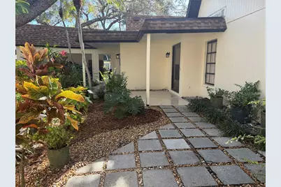 2237 Circlewood Drive #18, Sarasota, FL 34231 - Photo 1