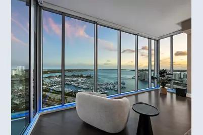 1155 N Gulfstream Avenue #1709, Sarasota, FL 34236 - Photo 1