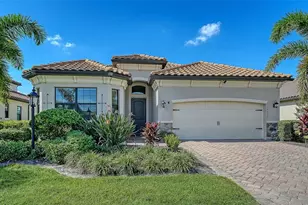 16430 Hillside Cir, Bradenton, FL 34202 - Photo 1