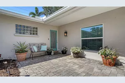 3530 Flores Avenue, Sarasota, FL 34239 - Photo 1