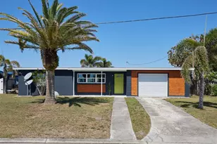 125 Palmetto Cir NE, Port Charlotte, FL 33952 - Photo 1