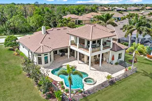 13190 Campanile Ct, Venice, FL 34293 - Photo 1