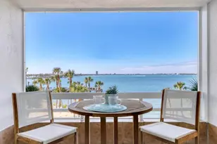 988 Boulevard of the Arts, Sarasota, FL 34236 - Photo 1