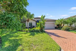 3624 81st Pl E, Sarasota, FL 34243 - Photo 1