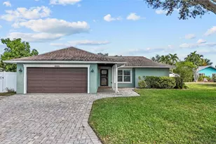6808 19th Ave W, Bradenton, FL 34209 - Photo 1