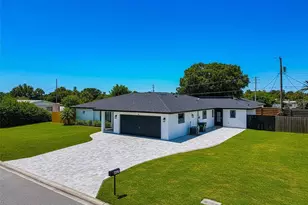 3145 Bougainvillea St, Sarasota, FL 34239 - Photo 1