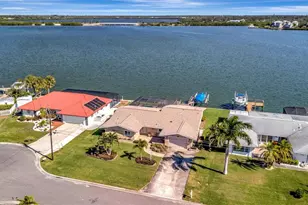 5308 Beacon Rd, Palmetto, FL 34221 - Photo 1