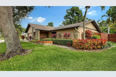 311 76th Street NW, Bradenton, FL 34209 - Photo 1