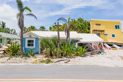 103 12th Street S, Bradenton Beach, FL 34217 - Photo 1