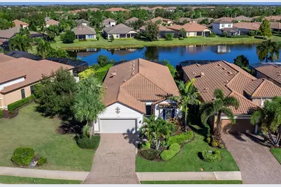 12729 Fontana Loop, Lakewood Ranch, FL 34211 - Photo 1
