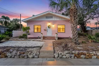 610 22nd Street W, Bradenton, FL 34205 - Photo 1