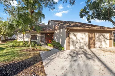121 Oak Hill Drive #1, Sarasota, FL 34232 - Photo 1