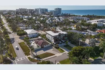 554 S Polk Drive, Sarasota, FL 34236 - Photo 1