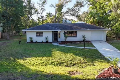 1632 Worrington Street, Sarasota, FL 34231 - Photo 1