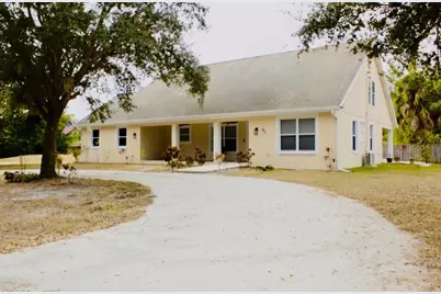 950 136th Street NE, Bradenton, FL 34212 - Photo 1