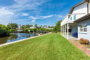 333 Sally Lee Dr, Ellenton, FL 34222 - Photo 1