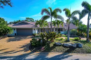 1235 Yacht Harbor Dr, Osprey, FL 34229 - Photo 1