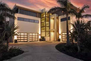 104 Sunset Ln, Holmes Beach, FL 34217 - Photo 1