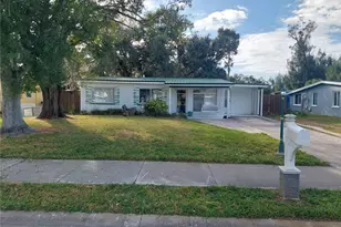 312 W Cornelius Cir, Sarasota, FL 34232 - Photo 1