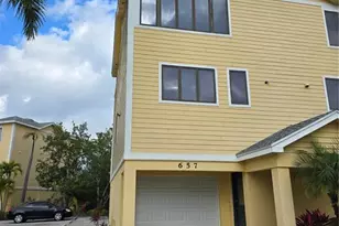 657 Cedars Ct, Longboat Key, FL 34228 - Photo 1