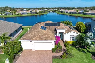 622 Rosemary Cir, Bradenton, FL 34212 - Photo 1