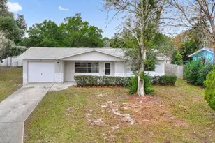 36 S Lucille St, Beverly Hills, FL 34465 - Photo 1