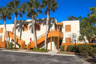133 Wild Palm Dr, Bradenton, FL 34210 - Photo 1