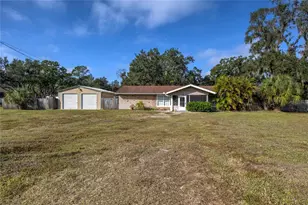 1012 66th St E, Bradenton, FL 34208 - Photo 1