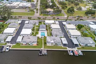 9810 Dorado Ave, Bradenton, FL 34210 - Photo 1