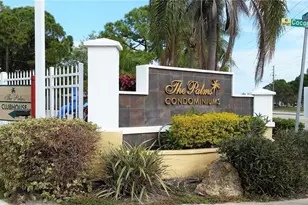 2700 Coconut Bay Ln, Sarasota, FL 34237 - Photo 1