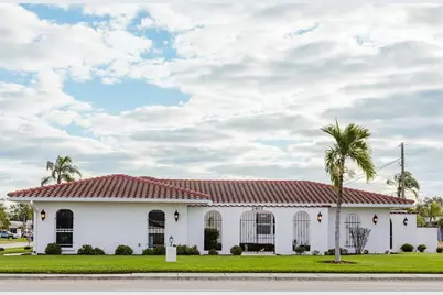 2403 75th Street W, Bradenton, FL 34209 - Photo 1