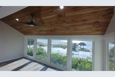 1013 W Peppertree Drive #115, Sarasota, FL 34242 - Photo 1