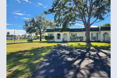 4201 33rd Avenue Drive W, Bradenton, FL 34205 - Photo 1