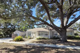 3934 Briggs Ave, Sarasota, FL 34231 - Photo 1