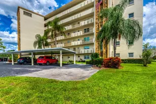 3680 Ironwood Cir, Bradenton, FL 34209 - Photo 1